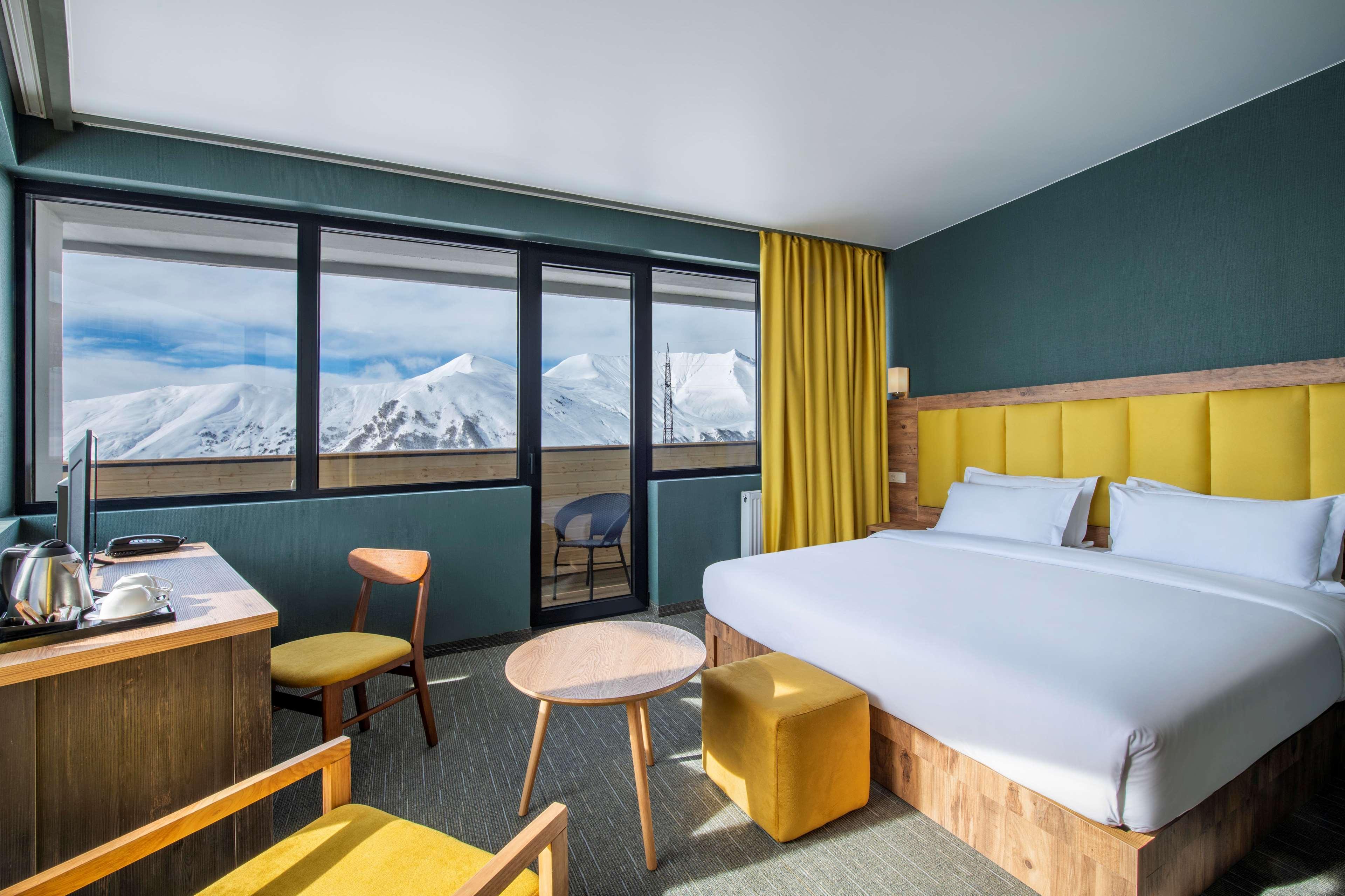 Best Western Gudauri Bagian luar foto