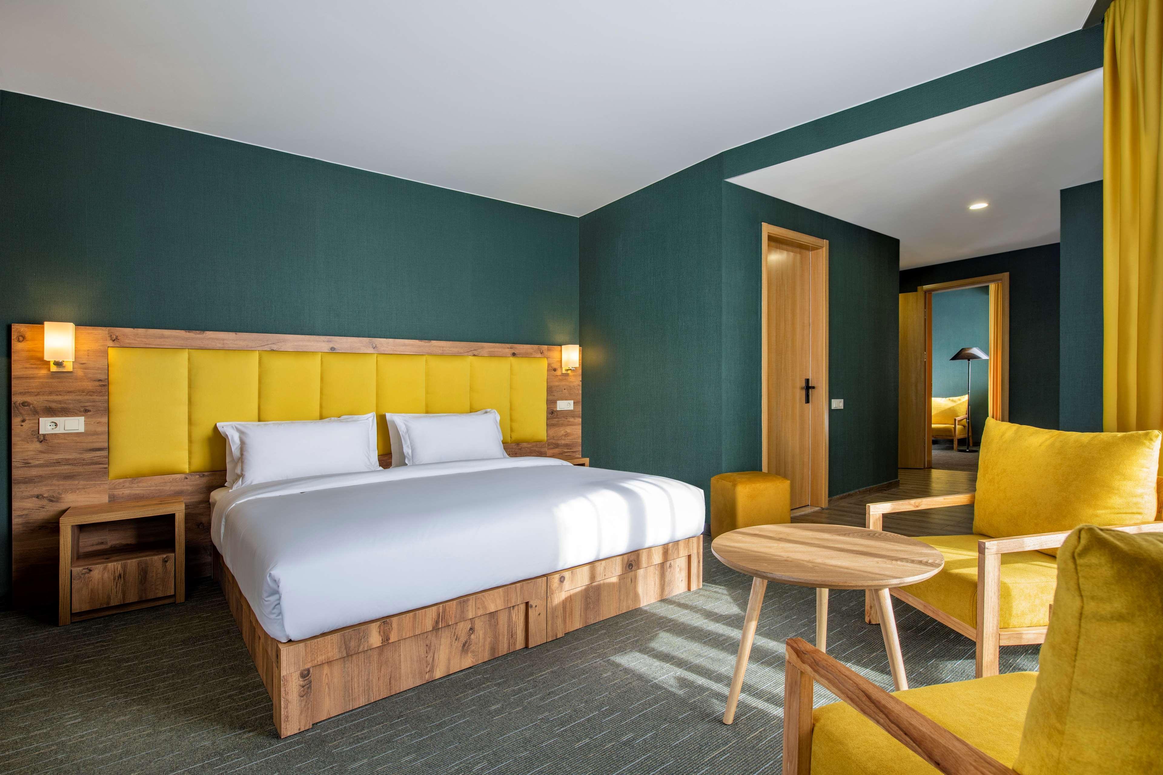 Best Western Gudauri Bagian luar foto