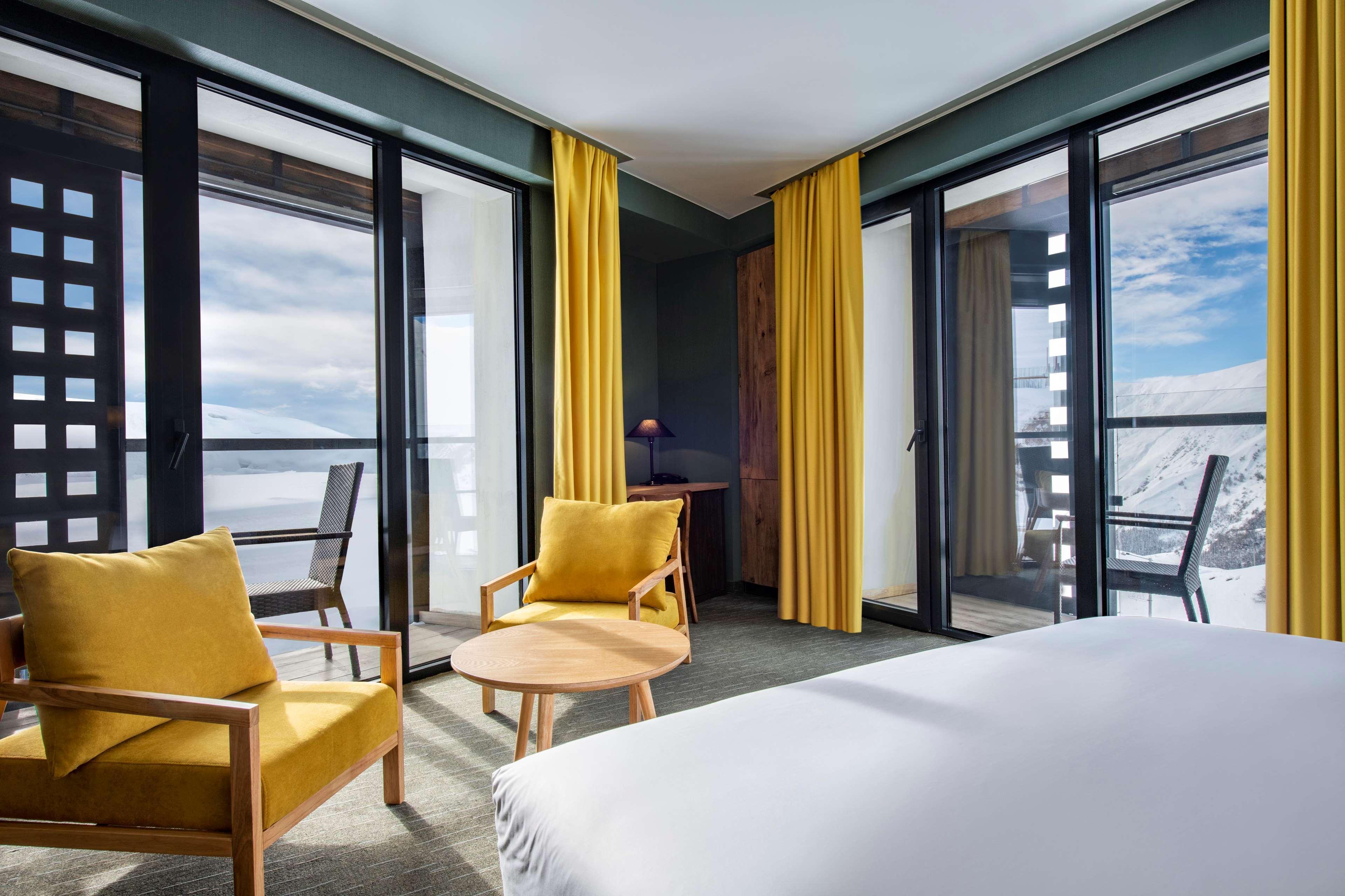 Best Western Gudauri Bagian luar foto
