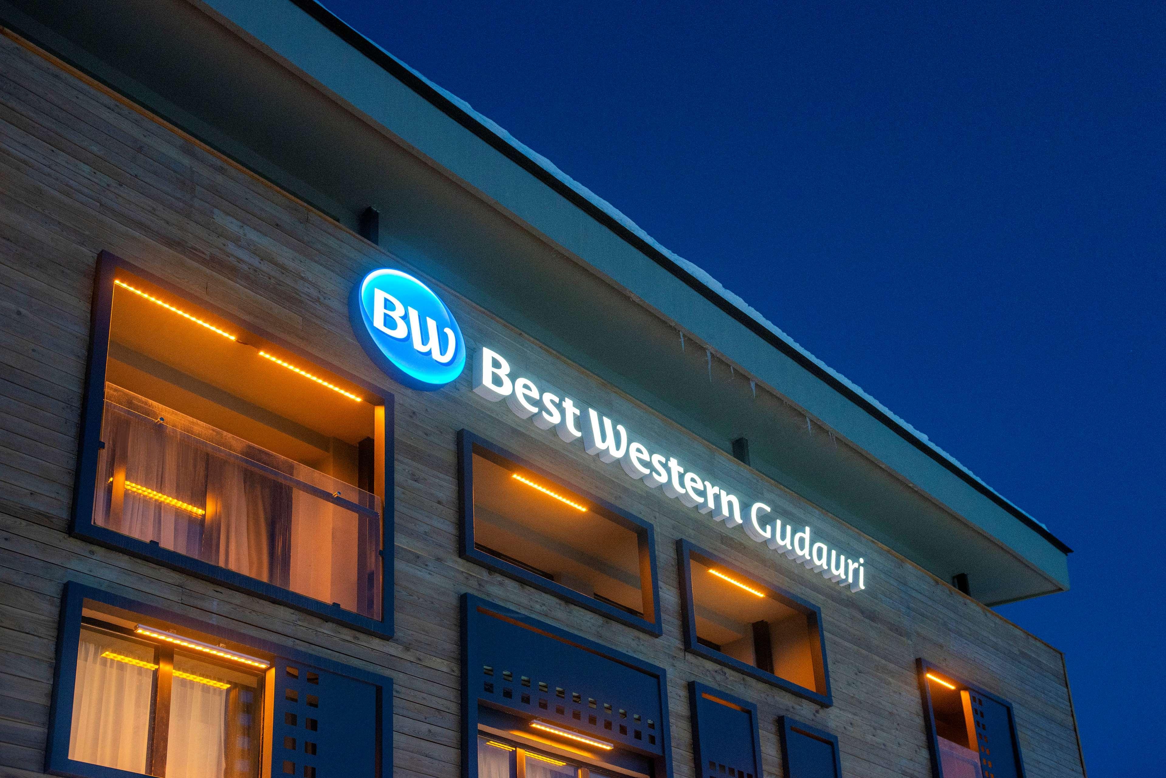 Best Western Gudauri Bagian luar foto